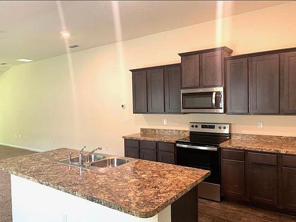 2nd image of 7820 Meadow Walk Ln
