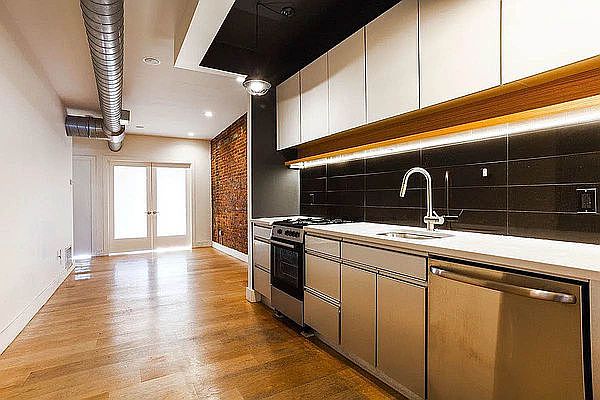 1st image of 552 Union St #2B