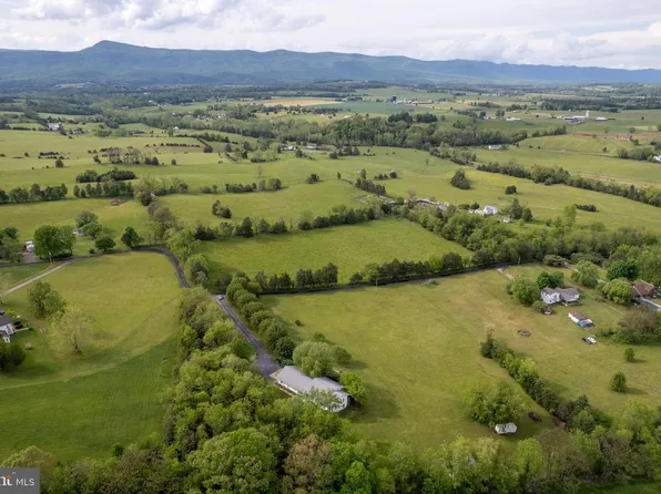 531 Parkview Estates Rd, Luray, VA 22835