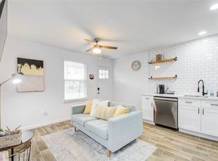 1924 Chapman St #B, Houston, TX 77009