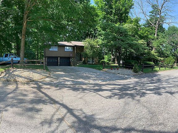 3rd image of 1911 W Valley View Dr