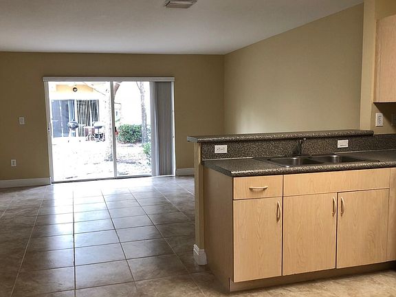 Screen Shot 2018-02-25 at 6.59.59 AM