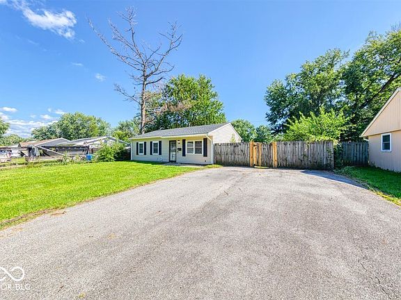 2nd image of 5919 W 41st Pl