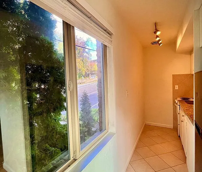 1115 S Atlantic St #19 — Photo 6