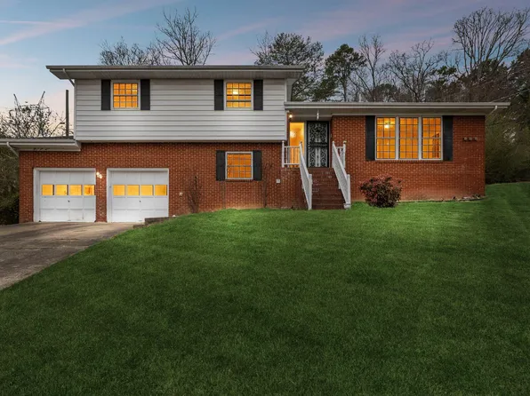 1315 Northgate Cir, Hixson, TN 37343