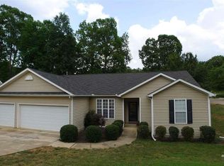 700 Morton Farm Rd, Holly Springs, NC 27540