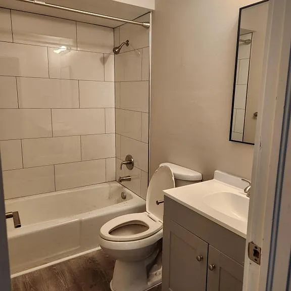 833 Garden Ave — Photo 2