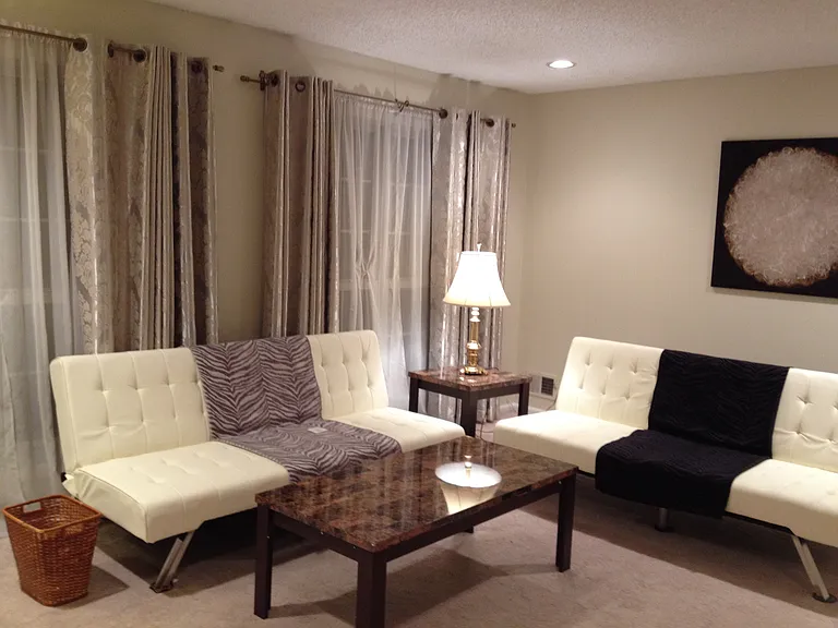 102 Shrewsbury Ct — Photo 3