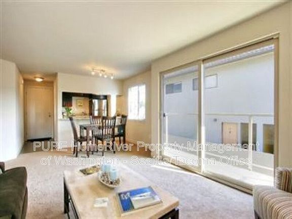5th image of 4012 California Ave SW APT 202