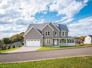 221 Santorini Ave, Morgantown, WV 26508