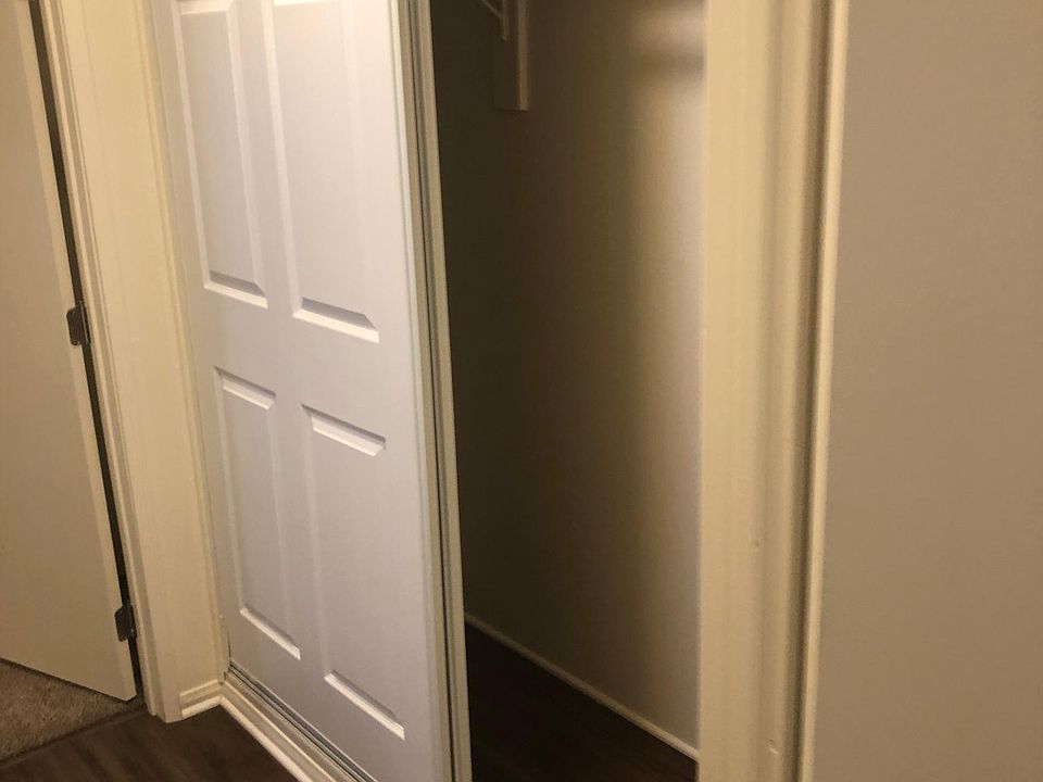 1st image of 124 W Maitland St