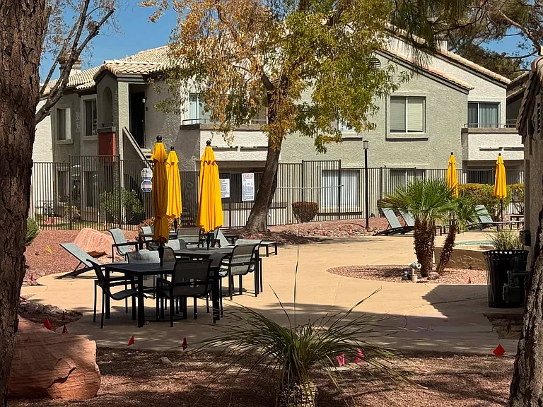 3115 Casey Dr #201 — Photo 31