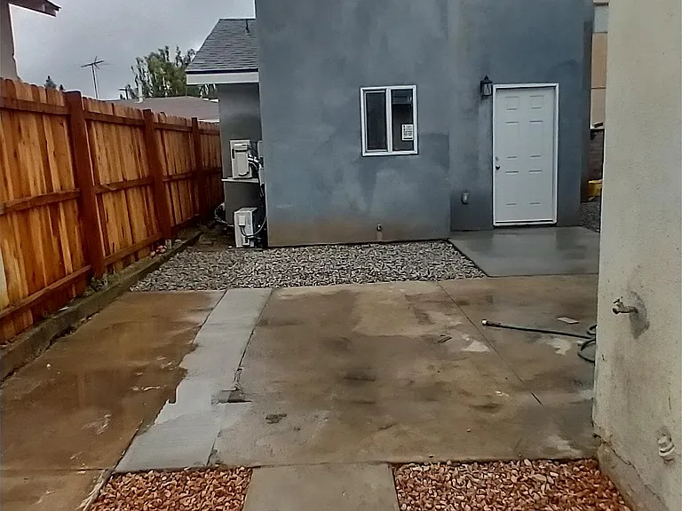 6817 Yolanda Ave — Photo 14