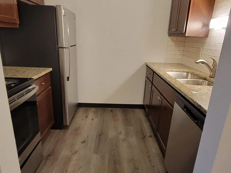 N81W15085 Appleton Ave #1L — Photo 3