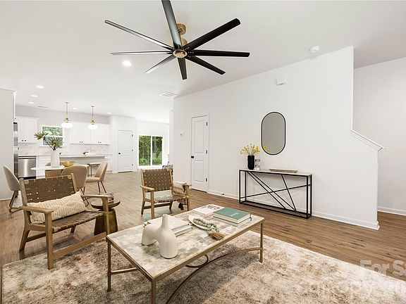 5th image of 8425 Old Plank Rd