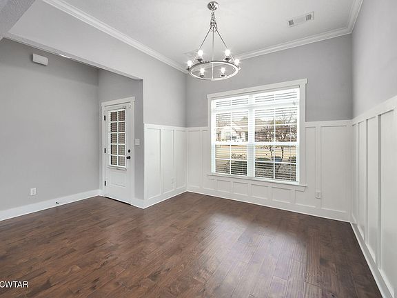5th image of 13 Bedford Farms Dr