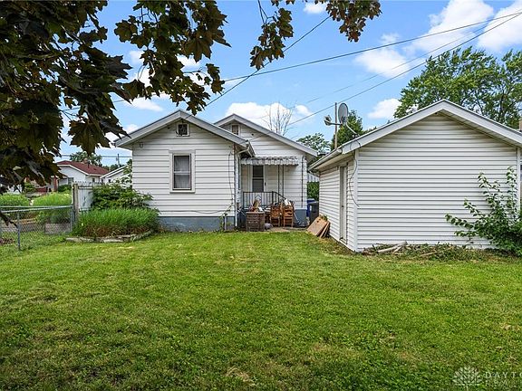 5th image of 2608 Lynhurst Ave