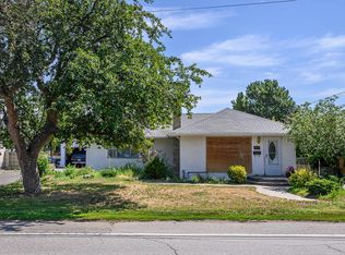919 Schreiner St, Kamloops, BC V2B 5V8