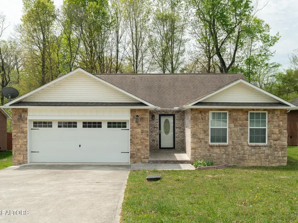 306 Joshua Landing Ct, Seymour, TN 37865