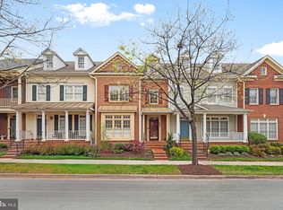 808 Oak Knoll Ter, Rockville, MD