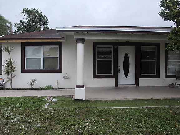 3rd image of 4434 Venus Ave #4434A