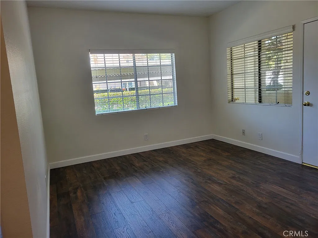 2 bed, 618 sqft, $2,595 — Photo 3