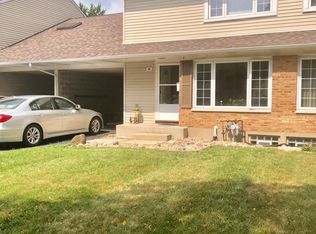 56 Elm St, Park Forest, IL 60466