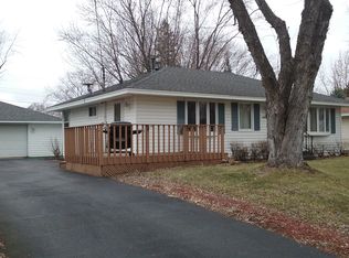 11410 Gladiola St NW, Coon Rapids, MN 55433