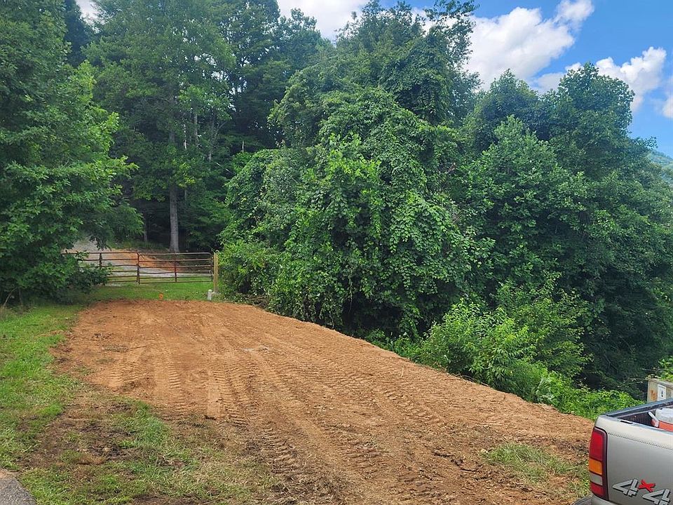 2nd image of 38 Rons Rdg