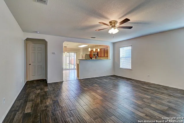 25208 Cambridge Wl — Photo 3