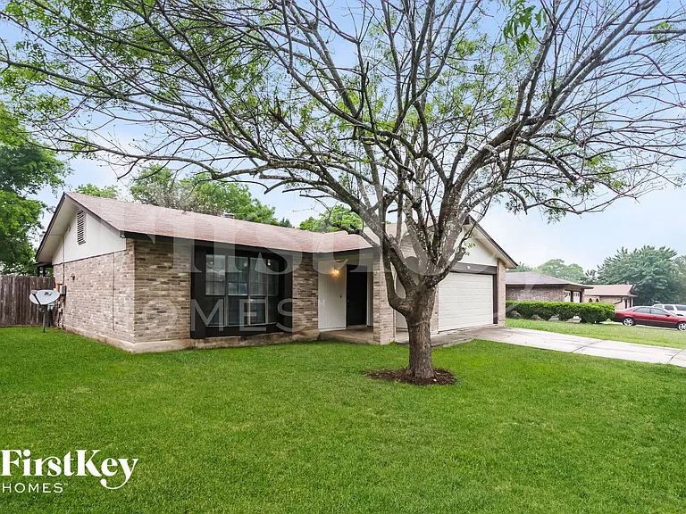 7527 Lincoln Village Dr — Photo 3