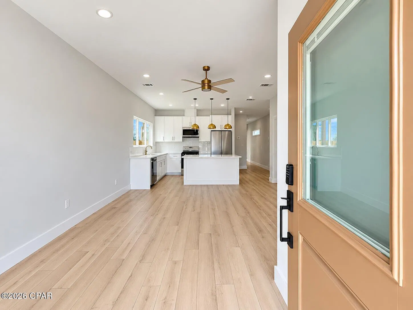3 bed, 1468 sqft, $2,300 — Photo 4