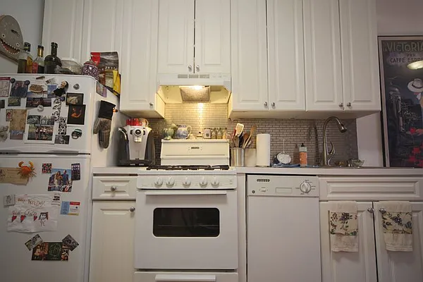 Rented by Metropolitan Realty | media 21