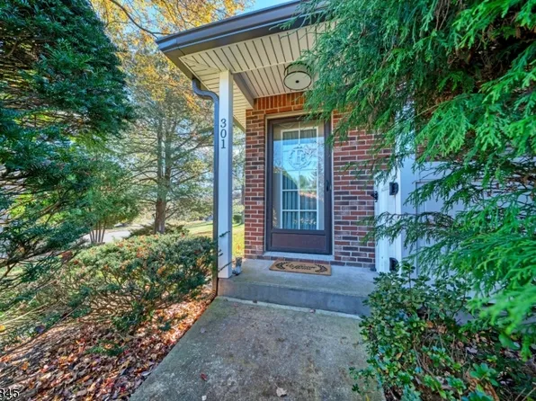 301 Betty Ln, Mine Hill Twp., NJ 07803