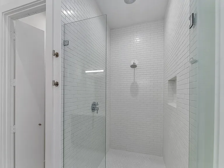 2603 Calvin St #104 — Photo 10