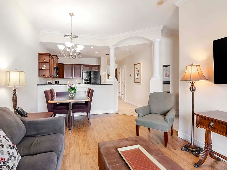 13941 Clubhouse Dr — Photo 13