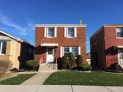 5207 S Avers Ave, Chicago, IL, 60632