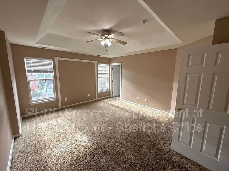 17811 Delmas Dr — Photo 19