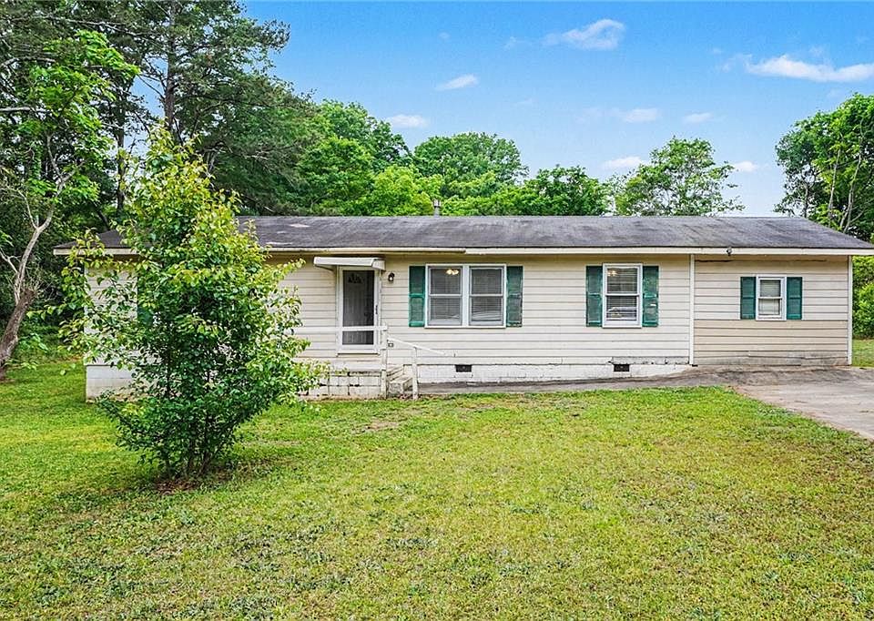 1st image of 684 Shiloh Rd