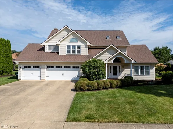 270 Meadow Ln, Wooster, OH 44691
