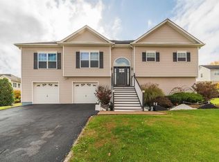 9 Carmella Rd, Highland, NY 12528