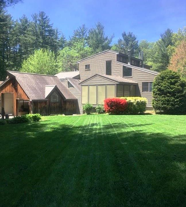 1st image of 136 Lost Lake Dr
