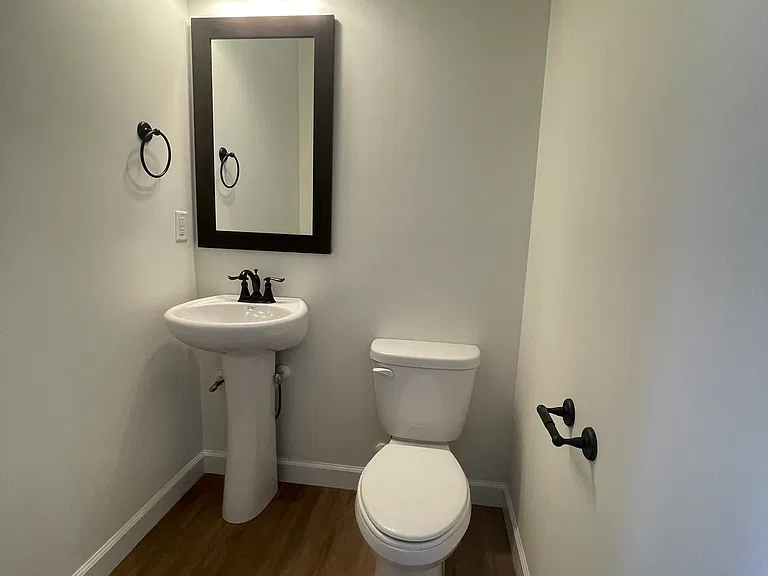 1157 Cleve Gosnell Ln — Photo 8