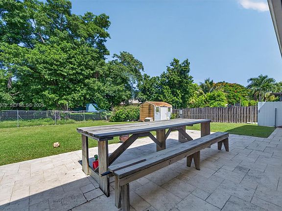 5th image of 26602 SW 149th Ct