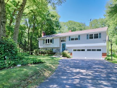16 Green Acres Lane, Trumbull, CT, 06611