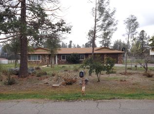 17313 Flowers Ln, Anderson, CA 96007
