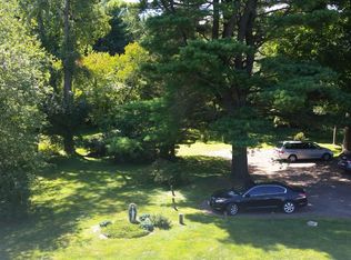 768 Derby Ave, Orange, CT 06477