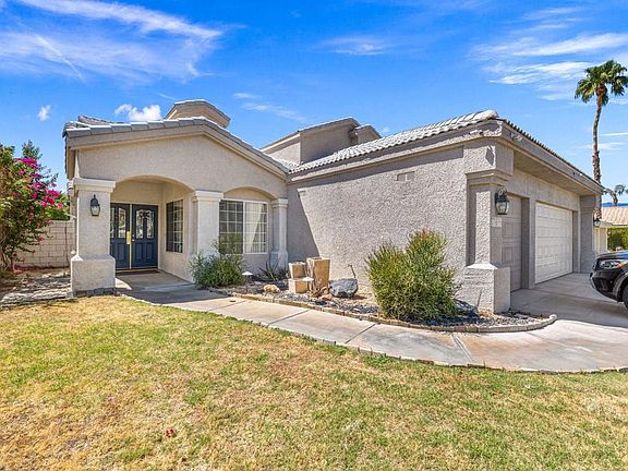 3rd image of 75605 Dempsey Dr