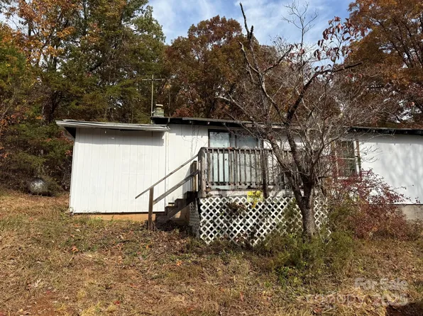 3102 Cove Rd, Union Mills, NC 28167