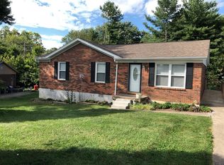 105 Cedarcrest Ct, Cynthiana, KY 41031